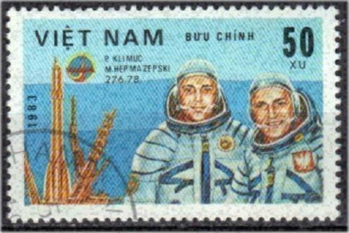 Vietnam 1983 - Yvert 413 - Dag van de ruimtevaart (ST), Timbres & Monnaies, Timbres | Asie, Affranchi, Envoi