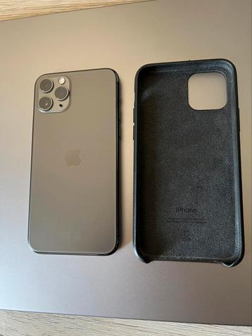 IPhone 11Pro Space Grey 64GB + Leather Case Apple beschikbaar voor biedingen