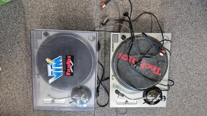 2x Technics SL-1200MK2 draaitafels, Muziek en Instrumenten, Dj-sets en Draaitafels, Gebruikt, Draaitafel, Technics, Ophalen