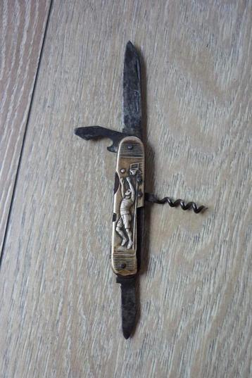 Vintage antiek zakmes  beschikbaar voor biedingen