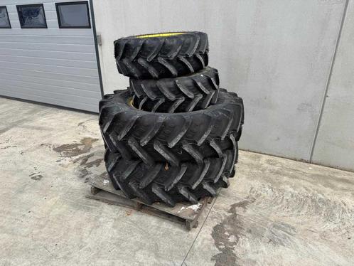 Agri Max - RT765 - Complete set of John Deere 4M wheels, Zakelijke goederen, Landbouw | Onderdelen | Banden, Velgen en Assen