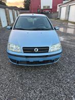 Fiat punto avec demande d'immatriculation., Auto's, Radio, Particulier, Te koop, Fiat