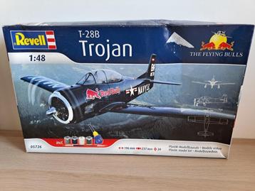 Revell T-28B Trojan (1/48) beschikbaar voor biedingen