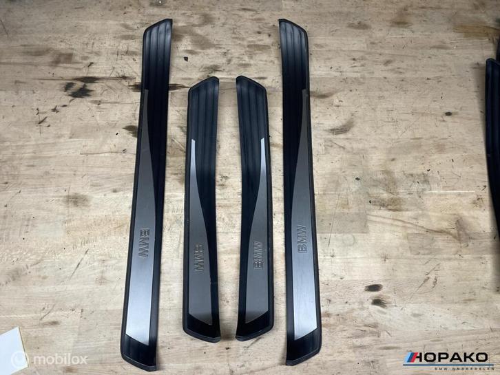 Instaplijsten set BMW 5 serie E61 E60, Autos : Pièces & Accessoires, Habitacle & Garnissage, Utilisé, Enlèvement ou Envoi