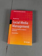 SOCIAL MEDIA MANAGEMENT, Ophalen, Zo goed als nieuw