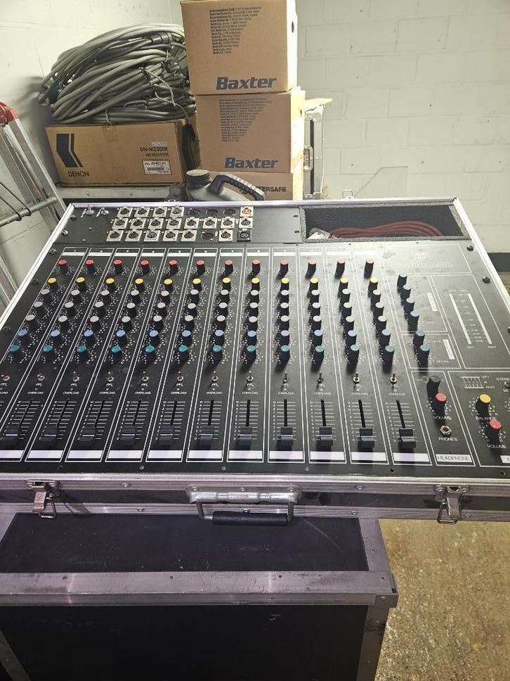 Mengtafel Velleman, Muziek en Instrumenten, Mengpanelen, Gebruikt, 10 tot 20 kanalen, Microfooningang, Ophalen