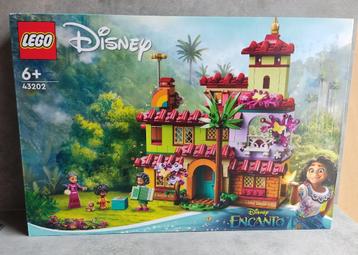 lego disney encanto 43202 het huis van de familie madrigal beschikbaar voor biedingen