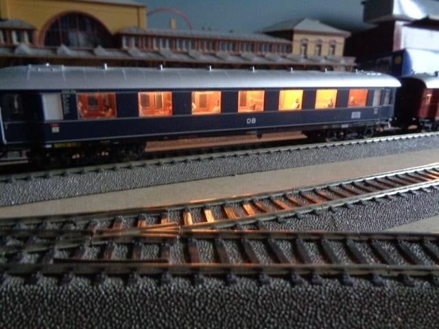 Trix 23420 F-Zug Merkur : 3 voitures , Hobby & Loisirs créatifs, Trains miniatures | HO, Comme neuf, Set de Trains, Trix, Enlèvement ou Envoi