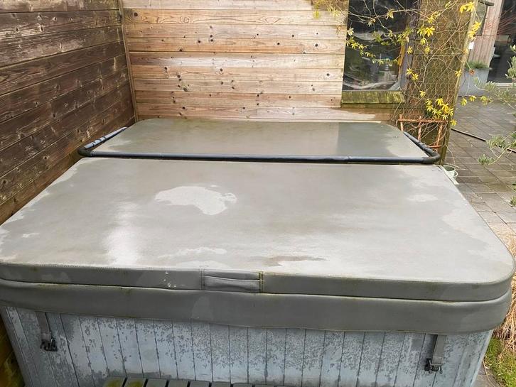 Jacuzzi, Tuin en Terras, Bubbelbaden en Hottubs, Gebruikt, Vast, Filter, Pomp, Trap, Ophalen