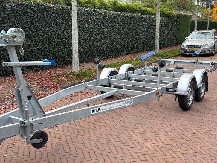 Kalf boottrailer..zo goed als nieuw., Watersport en Boten, Boottrailers, Zo goed als nieuw, Sloepentrailer, 1500 tot 3000 kg, 6 tot 9 meter