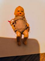Antieke minipoppetje van porselein, Antiek en Kunst, Ophalen of Verzenden