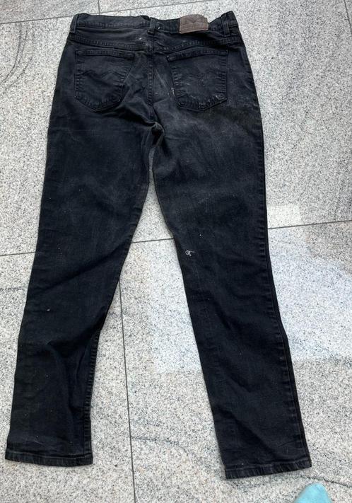 jean noir pour homme taille 36-31, Vêtements | Hommes, Jeans, Porté, Noir, Enlèvement ou Envoi