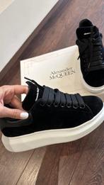 Schoenen Alexander McQueen, Vêtements | Femmes, Comme neuf, Sneakers et Baskets, Noir, Alexander McQueen