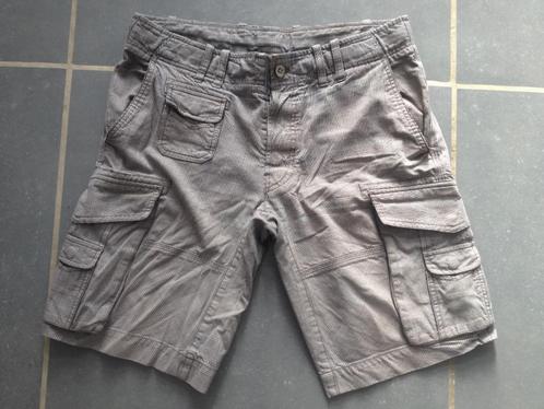 DIESEL short maat W32-als nieuw, Kleding | Heren, Broeken en Pantalons, Zo goed als nieuw, Ophalen of Verzenden