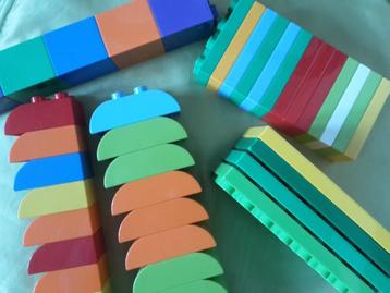 LEGO Duplo bouwblokken, 60 stuks, versch. kleuren en vormen beschikbaar voor biedingen