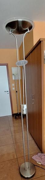 Halogeen vloerlamp met leeslamp, Huis en Inrichting, Lampen | Vloerlampen, Ophalen, Gebruikt, Metaal, Aluminium