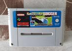 Sensible soccer met origineel doosje, Games en Spelcomputers, Games | Nintendo Super NES, Vanaf 7 jaar, Sport, 2 spelers, Gebruikt