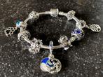 Magnifique bracelet avec des accents bleus et des animaux, l, Enlèvement ou Envoi, Neuf, Avec bracelets à breloques ou perles