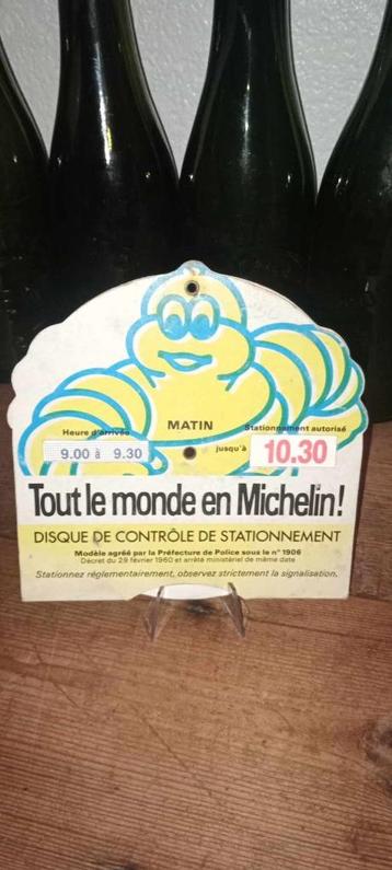 Auto ancien disque de stationnement Michelin Bibendum, Enlèvement ou Envoi, Utilisé, Panneau publicitaire