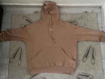 Trui en jogging beige beschikbaar voor biedingen