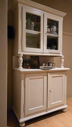 Prachtige crème buffetkast / vitrinekast van Burbri Antiek, Huis en Inrichting, Ophalen