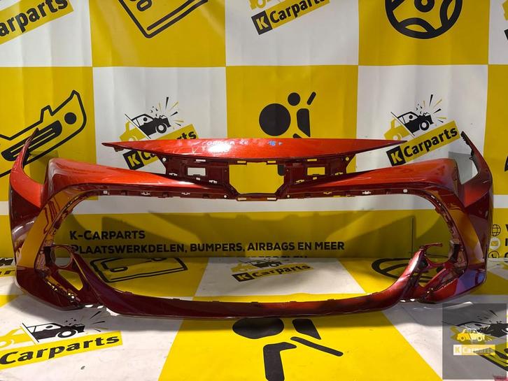 Toyota Corolla E21 voorbumper 53112-02D00, Auto-onderdelen, Carrosserie, Bumper, Toyota, Voor, Gebruikt