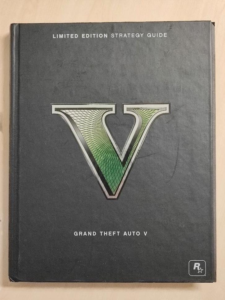 Guide de stratégie en édition limitée de Grand Theft Auto V, Consoles de jeu & Jeux vidéo, Consoles de jeu | Accessoires Autre