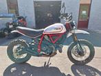 Ducati scrambler 800 desert sled nieuwstaat met garantie, Motoren, Motoren | Ducati, 2 cilinders, Motorrijbewijs A, 8210 Loppem