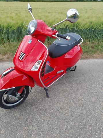 Vespa Gts125 ie Super beschikbaar voor biedingen