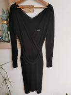Lang zwart tricot kleedje van Guess, Kleding | Dames, Ophalen of Verzenden, Zo goed als nieuw, Maat 36 (S), Zwart