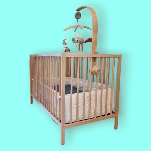 Ikea babybed + matrass Jattetrott, Enfants & Bébés, Chambre d'enfant | Lits, Utilisé, Moins de 140 cm, Moins de 70 cm, Sommier à lattes