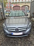 Mercedes-Benz A180 automaat Pack AMG €10.900, Auto's, Mercedes-Benz, Automaat, Euro 5, Grijs, Particulier