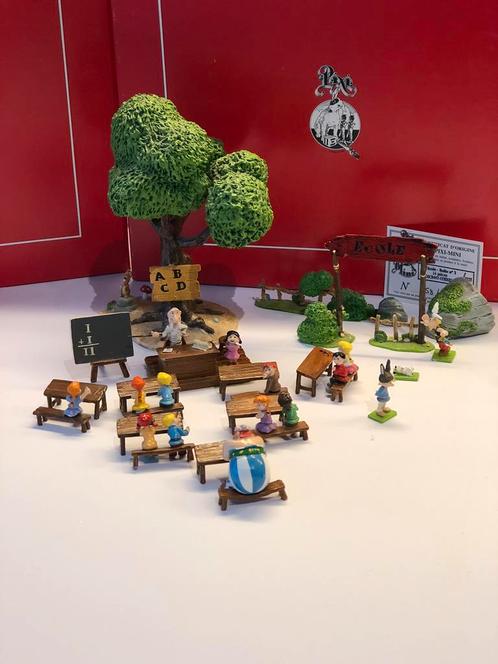 L’école du village boîte 1 ET 2, Collections, Personnages de BD, Tintin