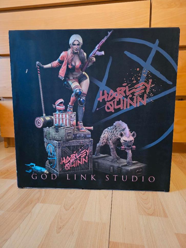 Harley Queen de chez God Link Studio, Collections, Statues & Figurines, Neuf, Autres types, Enlèvement ou Envoi
