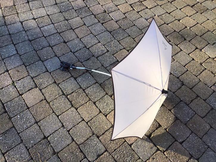 Parasolletje voor buggy of wandelwagen, Kinderen en Baby's, Buggy's, Zo goed als nieuw, Ophalen
