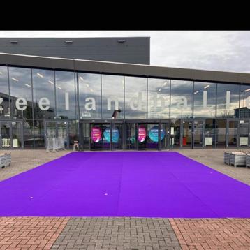 Paarse loper kopen beschikbaar voor biedingen