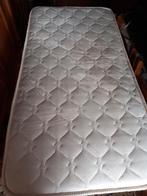 Matelas  lit cage, Maison & Meubles, Chambre à coucher | Matelas & Sommiers, Enlèvement, Comme neuf, 120 cm, Matelas