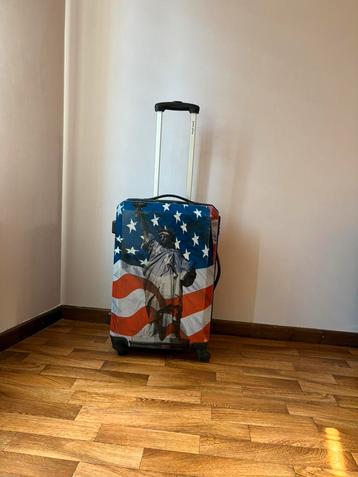 Handbagage 60x40cm in goede staat beschikbaar voor biedingen