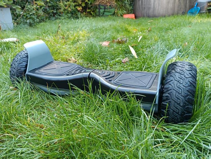 Hoverboard tout terrain. idéal extérieur et intérieur., Enfants & Bébés, Jouets | Extérieur | Véhicules à batterie, Comme neuf