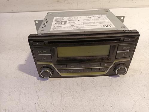 RADIO Nissan Leaf (ZE0) (01-2010/12-2017) (281854NR0A), Auto-onderdelen, Overige Auto-onderdelen, Nissan, Gebruikt