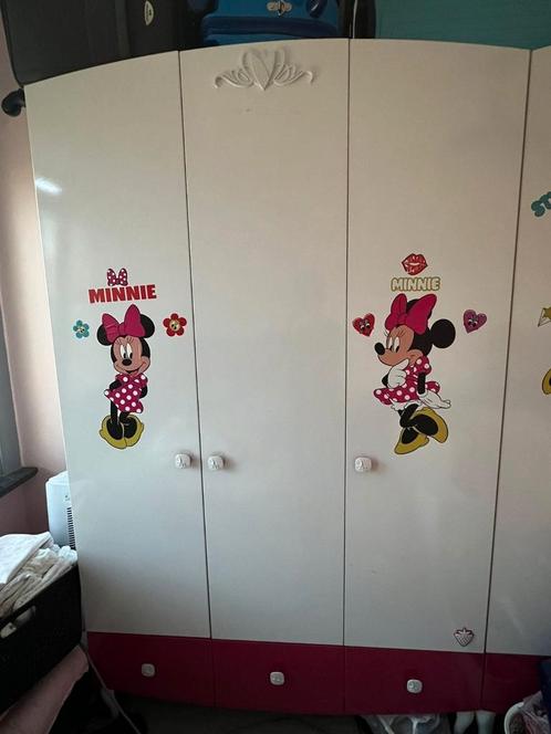 2 x Meisjeskamer [minie mouse kast + ikea kast + bed], Kinderen en Baby's, Kinderkamer | Commodes en Kasten, Zo goed als nieuw