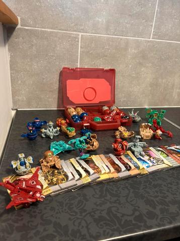 Lot de Bakugan avev une malette, Enlèvement, Utilisé