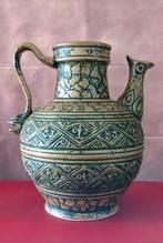 Vase / aiguière en céramique Jasba, Antiquités & Art, Antiquités | Céramique & Poterie, Enlèvement ou Envoi
