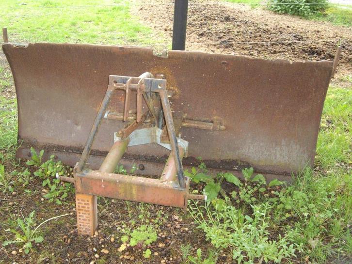 Te Koop ; grondschaaf en 3 slag eg, Dieren en Toebehoren, Stalling en Weidegang