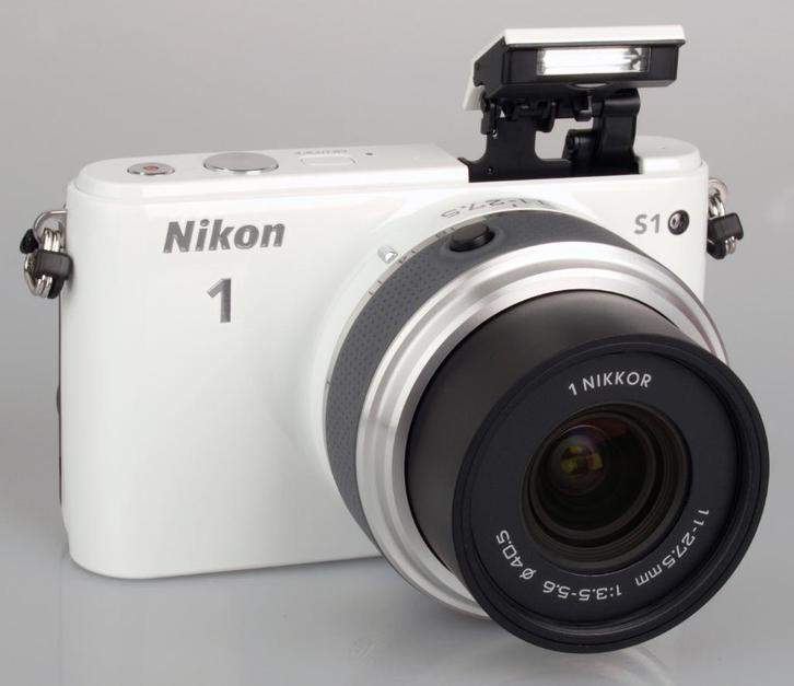 Nikon S1 digitale camera (nieuwstaat), Audio, Tv en Foto, Fotocamera's Digitaal, Zo goed als nieuw, Nikon, Ophalen of Verzenden