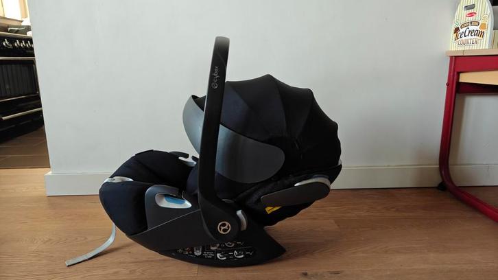 Cybex "Maxi-Cosi" Cloud i-size, Enfants & Bébés, Chaises pour enfants, Enlèvement
