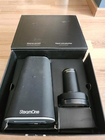 SteamOne défroisseur pliable + anti-bouloches – quasi neuf beschikbaar voor biedingen
