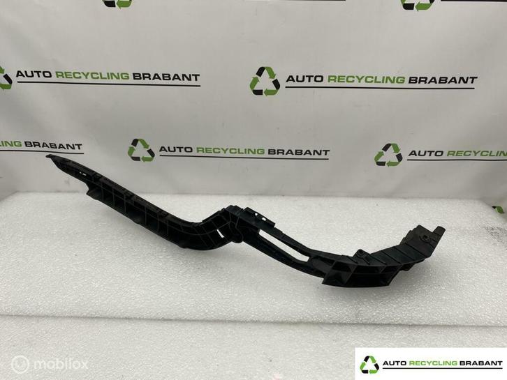 Bumper geleider linksachter Volkswagen Passat B7 3AF807393, Auto-onderdelen, Carrosserie, Volkswagen, Gebruikt, Ophalen of Verzenden