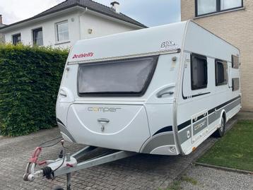 Dethleffs 560, 6 à 7 mètres, Jusqu'à 6, Dethleffs, Lit fixe