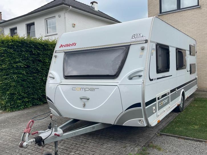 Dethleffs 560, Caravans en Kamperen, Caravans, Particulier, tot en met 6, 1250 - 1500 kg, Rondzit, Dethleffs, Vast bed, 6 tot 7 meter